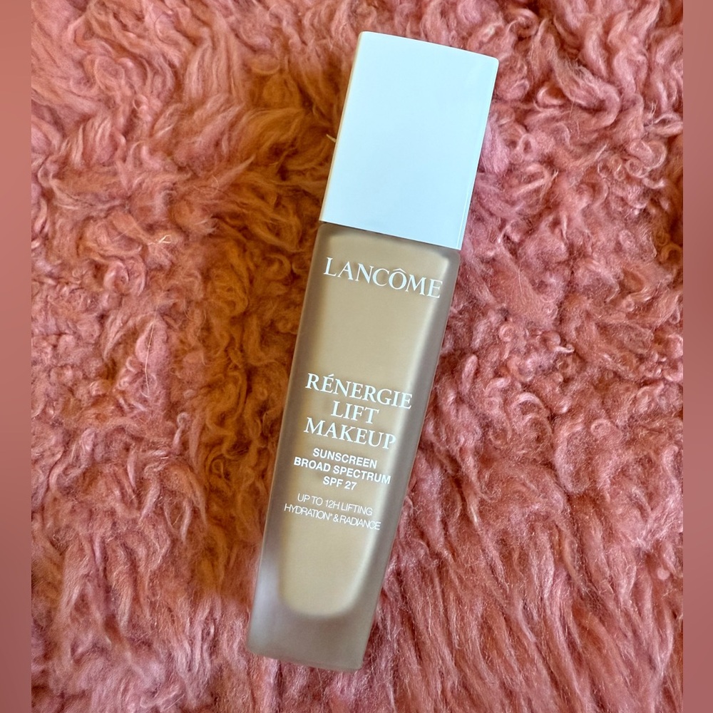 Lancome - Renergie Lift Makeup Foundation - 110